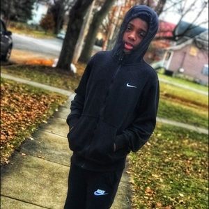 Meet your Posher, Thomas